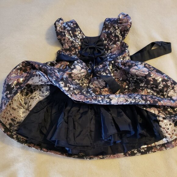 Girl's Dress. Size 2T . "It's Beyond cute".NWOT. Dress her up! - Picture 4 of 13